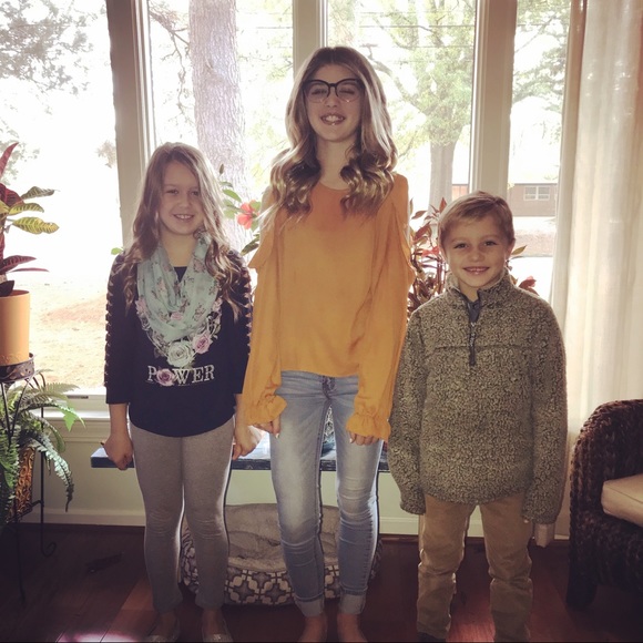 Meet your Posher, Heather - Picture 3 of 8